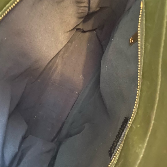 Vintage Chanel Olive Green Lambskin Quilted Tote Bag with CC Logo - Picture 9 of 14